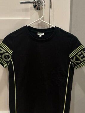 Kenzo Women's Black T-shirt